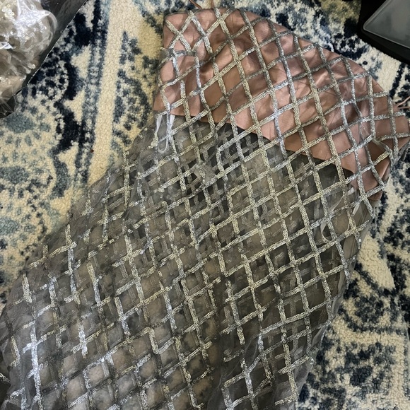 White fox boutique "envy" silver mini dress - Picture 5 of 5